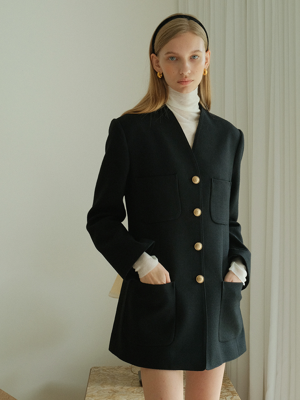 JOYCE collarless A-line wool twill long jacket_Black