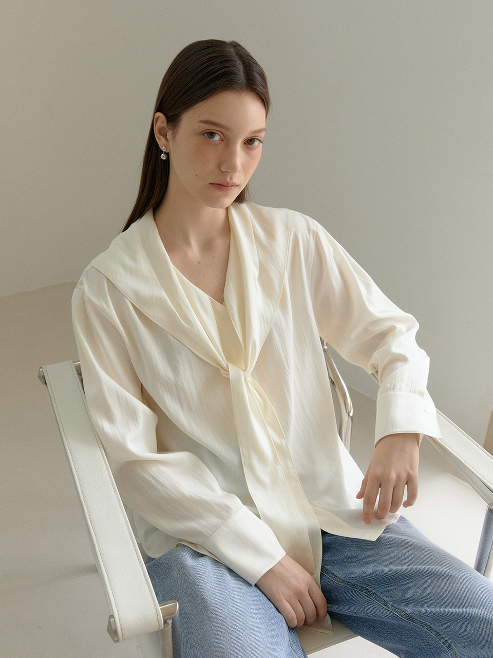 SIA Scarf Tie Collar Blouse_Ivory